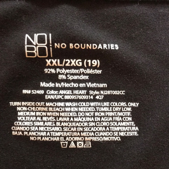 No Boundaries ladies size XXL black tee - Picture 3 of 3